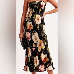 NWT Abercrombie Giselle Tube Dress